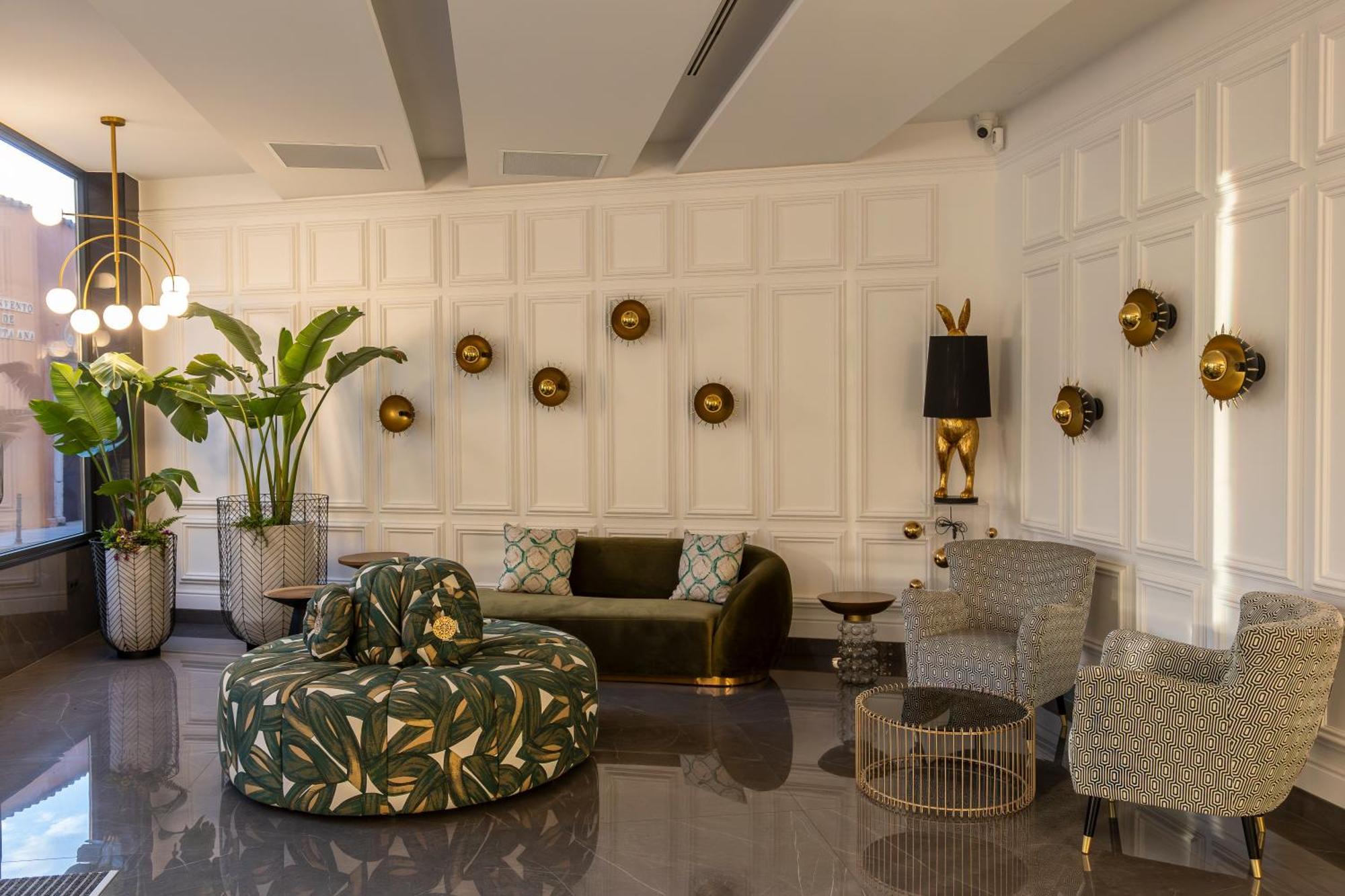 Hotel Las Tres Campanas Badajoz Luaran gambar